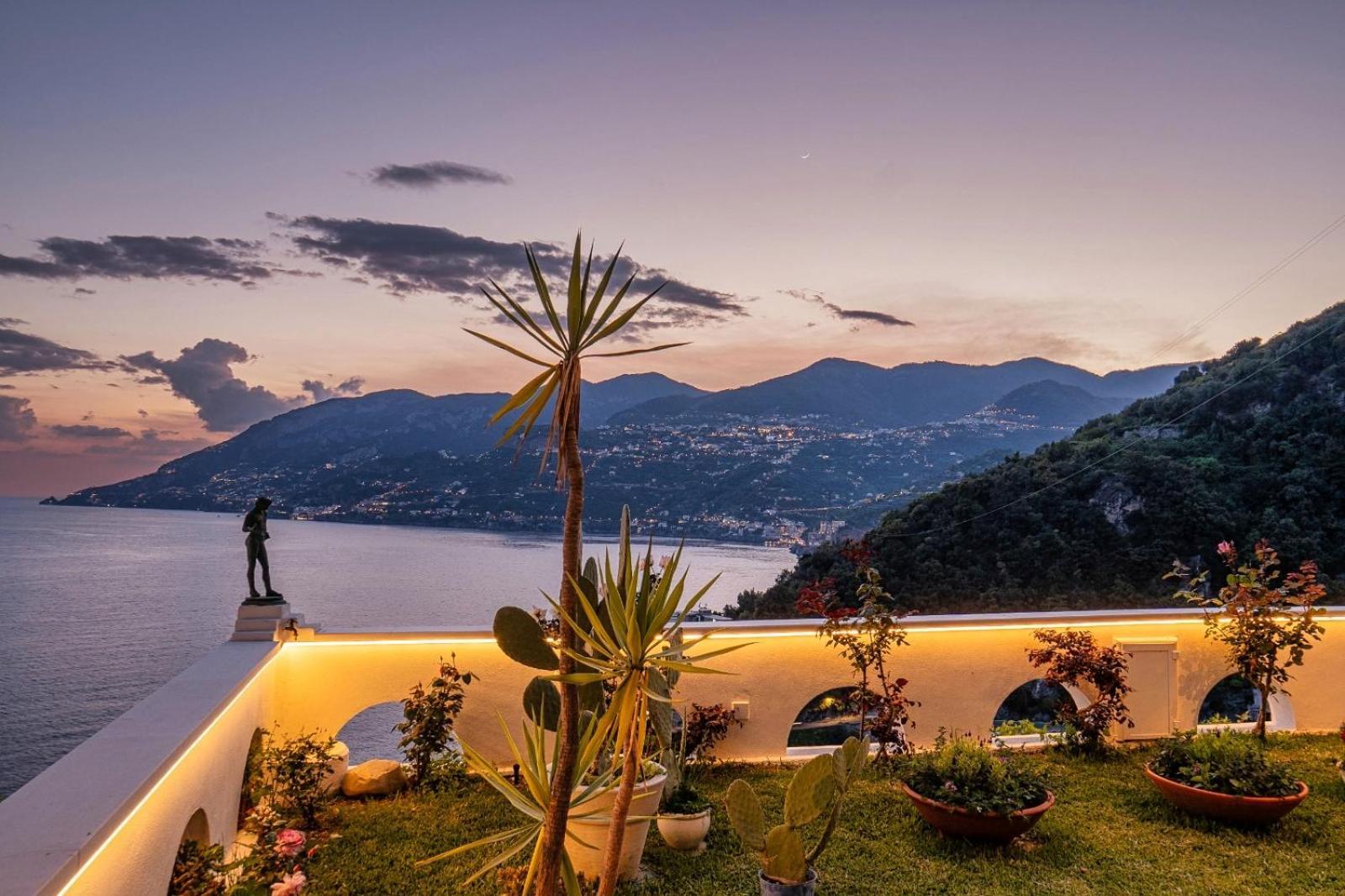 Villa Costanza Amalfi Coast Maiori Extérieur photo